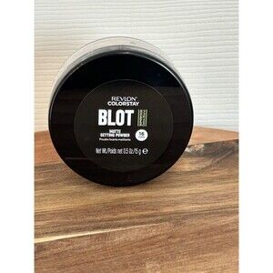 Revlon 001 ColorStay Blot Matte Setting Powder 0.5 oz NEW